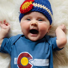 Load image into Gallery viewer, Baby wearing Colorado flag crochet beanie and onesie