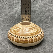 Load image into Gallery viewer, Etched Seed Pot, by Ute Mountain Artist Norman Lansing with rule showing 1.75&quot; height
