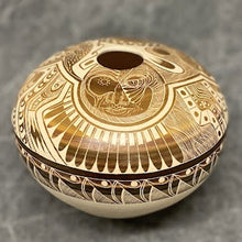 Load image into Gallery viewer, &quot;Sun Dreamer&quot; Etched Seed Pot by Ute Mountain Artist Norman Lansing

