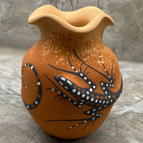 Zuni Pueblo Handmade Pottery - Raised Lizard Pot with Fluted Rim